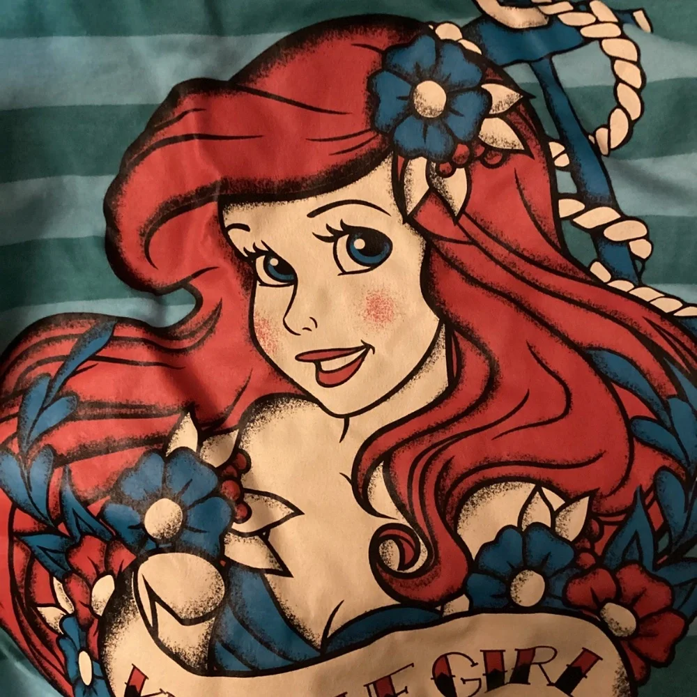 NWOT Loungefly Little Mermaid Kiss the Girl hobo bag🧜♀️ - Picture 2 of 7